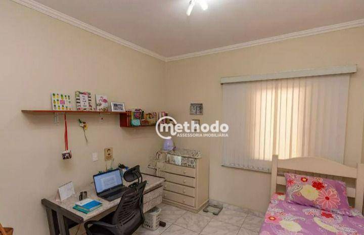 Casa à venda com 4 quartos, 220m² - Foto 15