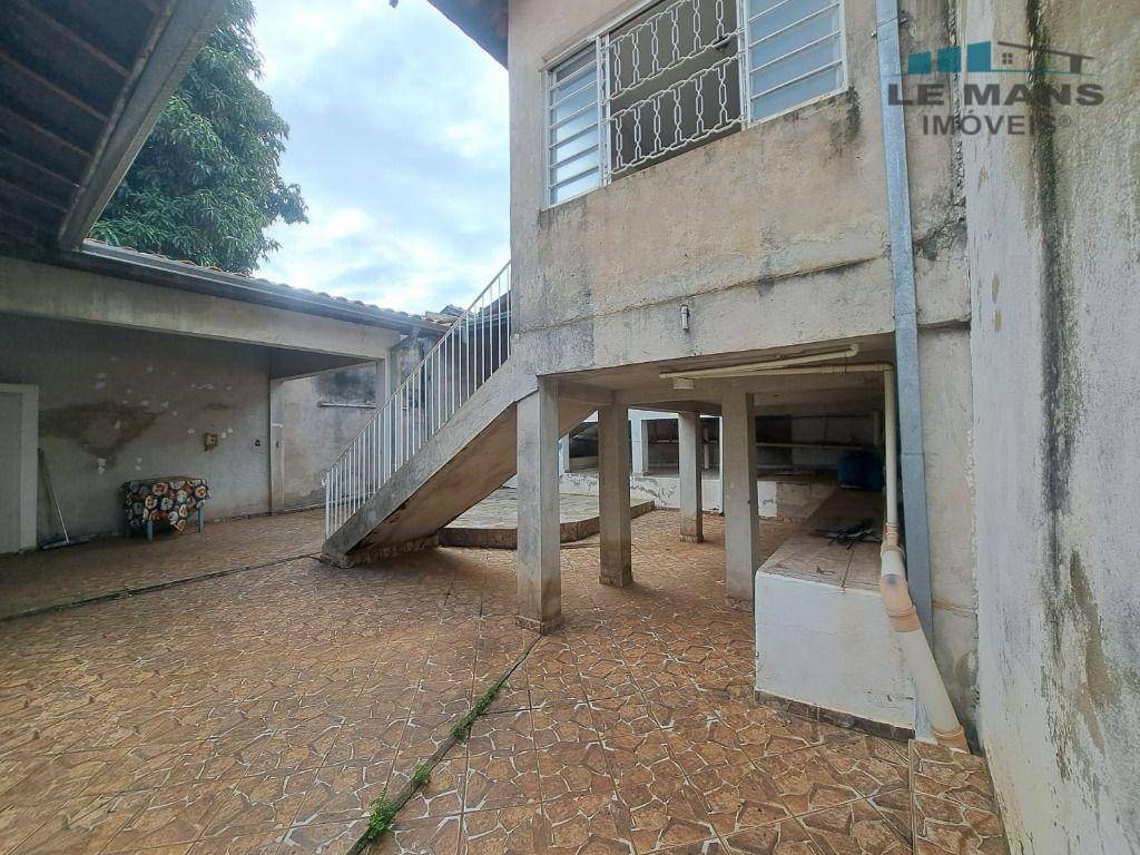 Casa à venda com 3 quartos, 174m² - Foto 22