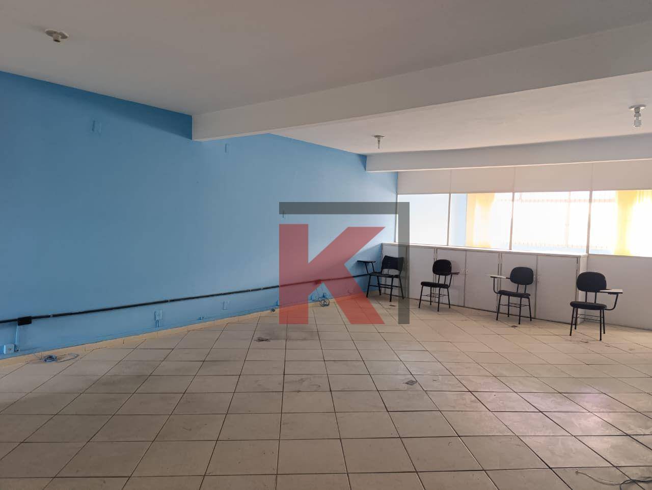 Sala-Conjunto, 210 m² - Foto 1