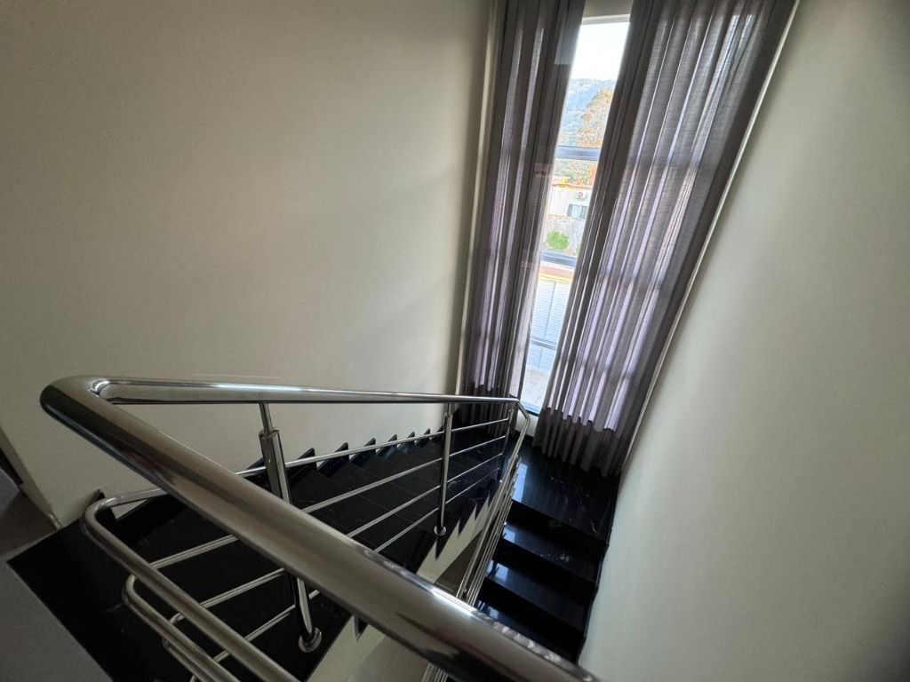 Casa à venda com 3 quartos, 450M2 - Foto 10