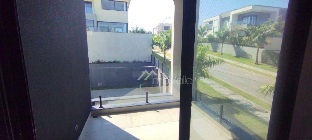 Casa de Condomínio à venda com 4 quartos, 380m² - Foto 13