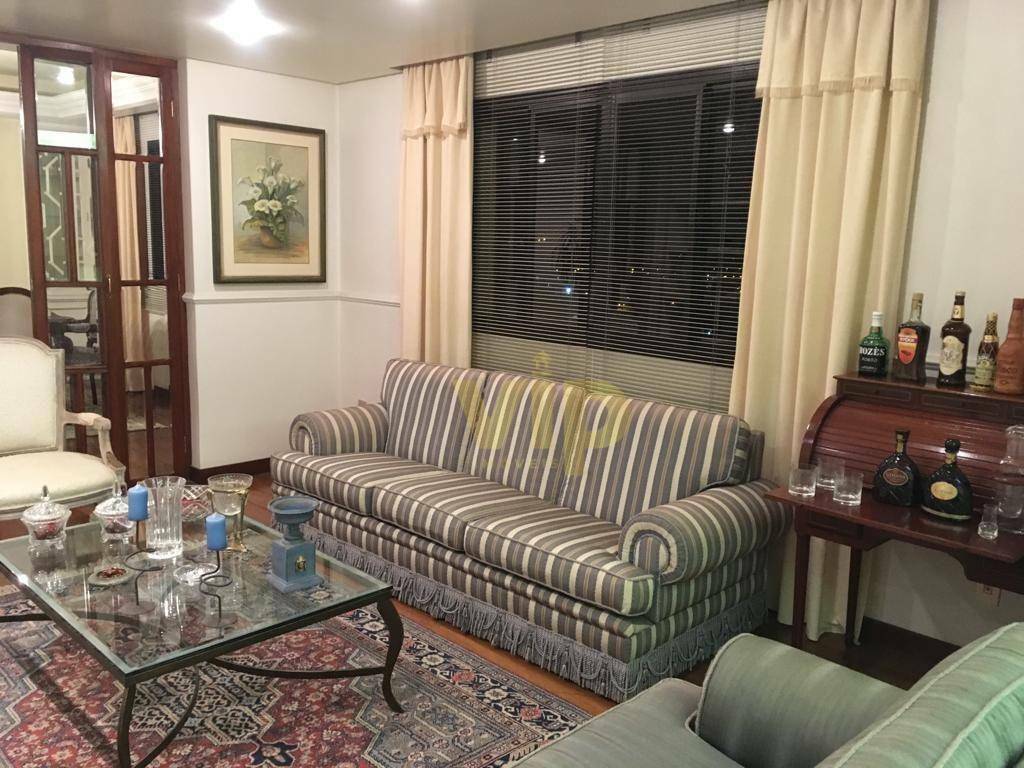 Apartamento à venda com 4 quartos, 227m² - Foto 16