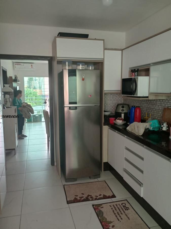 Sobrado à venda com 2 quartos, 68m² - Foto 1