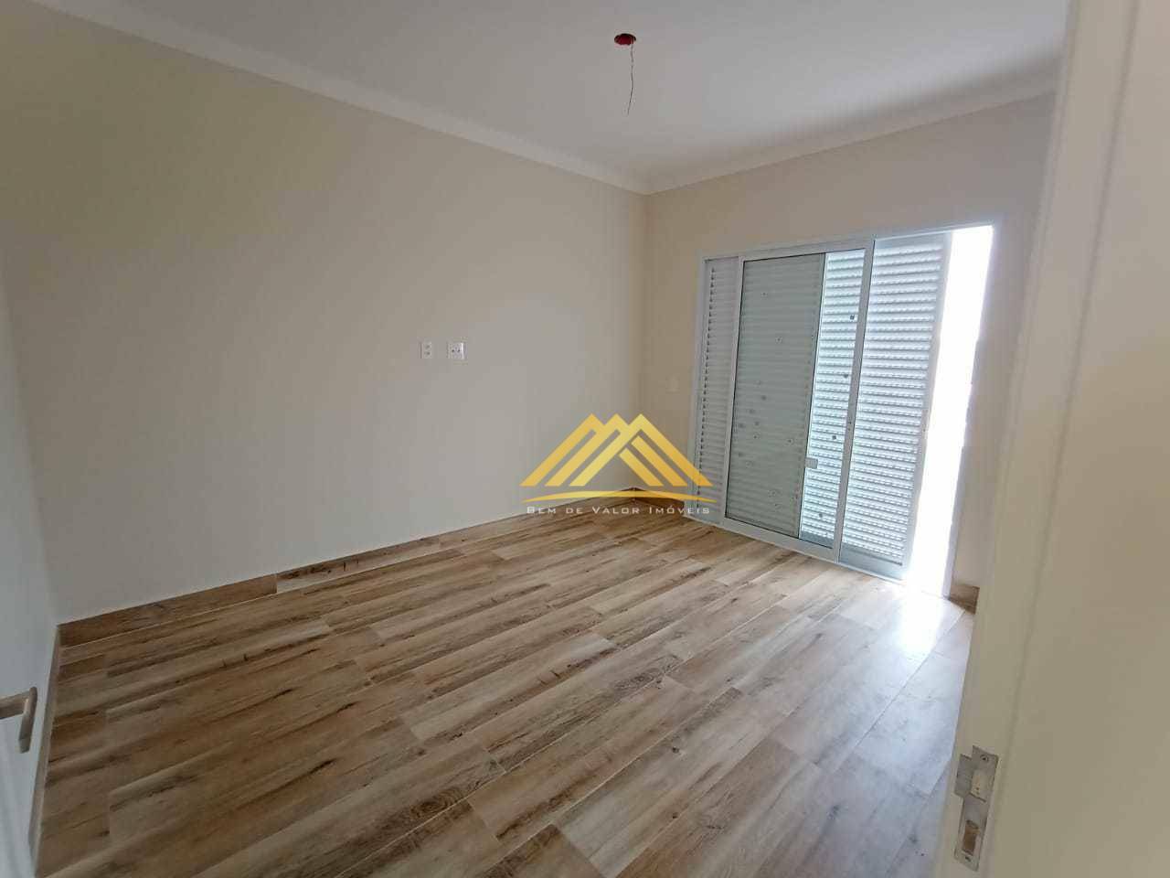 Casa à venda com 3 quartos, 215m² - Foto 11