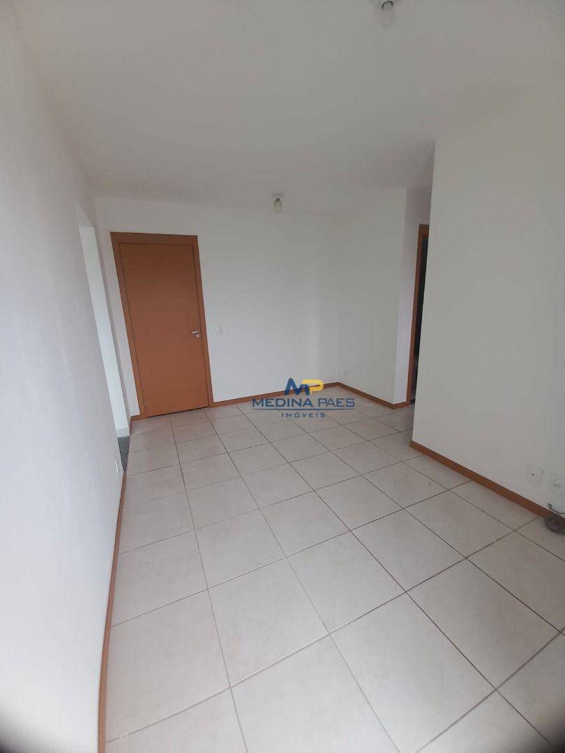 Apartamento à venda com 2 quartos, 55m² - Foto 3