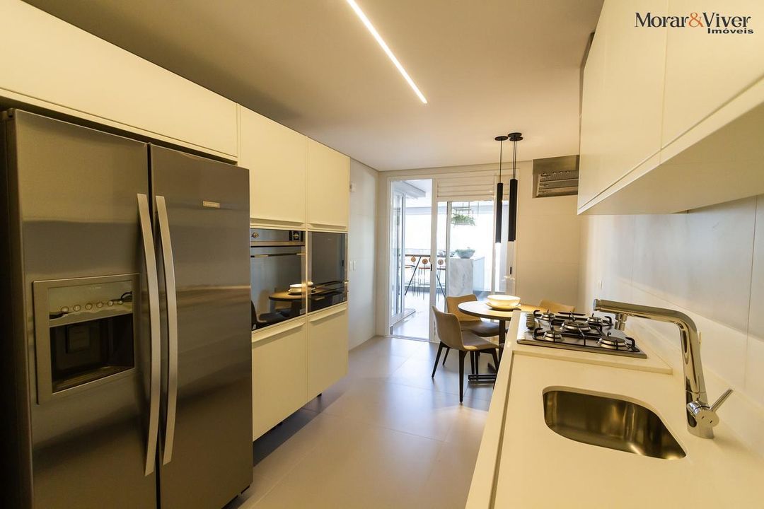 Apartamento à venda com 4 quartos, 260m² - Foto 40