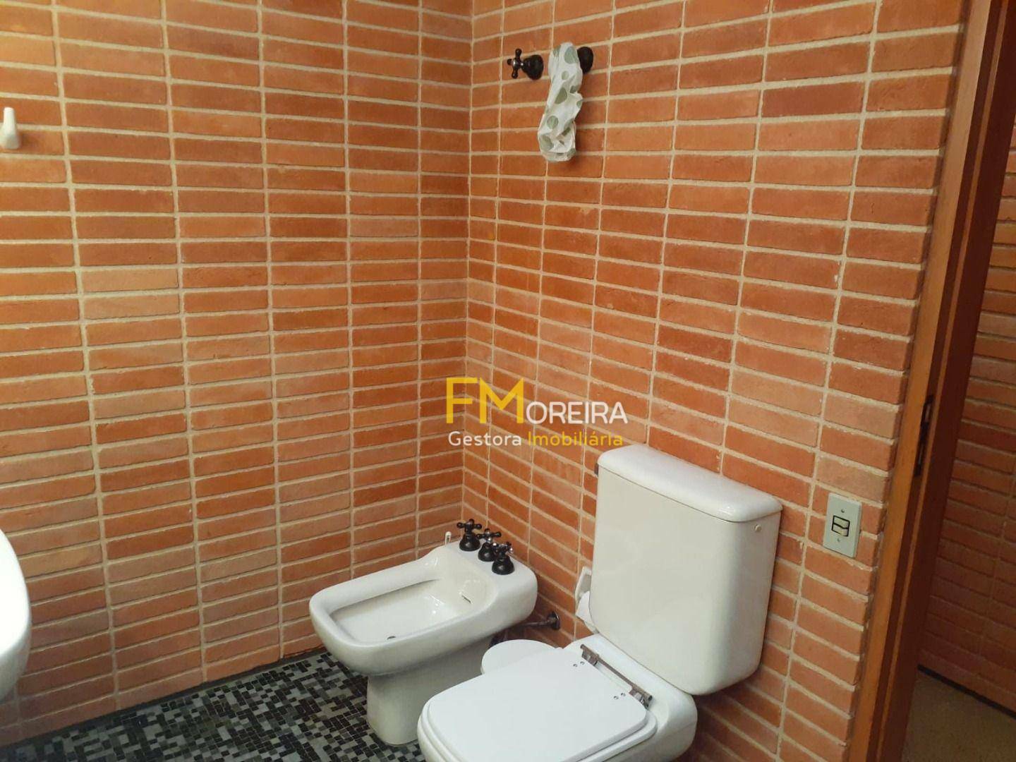 Casa à venda com 4 quartos, 350m² - Foto 25