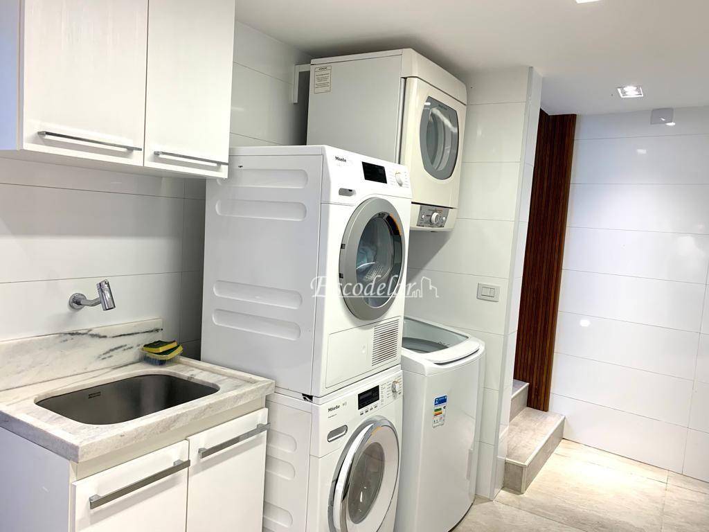 Sobrado à venda com 5 quartos, 370m² - Foto 34