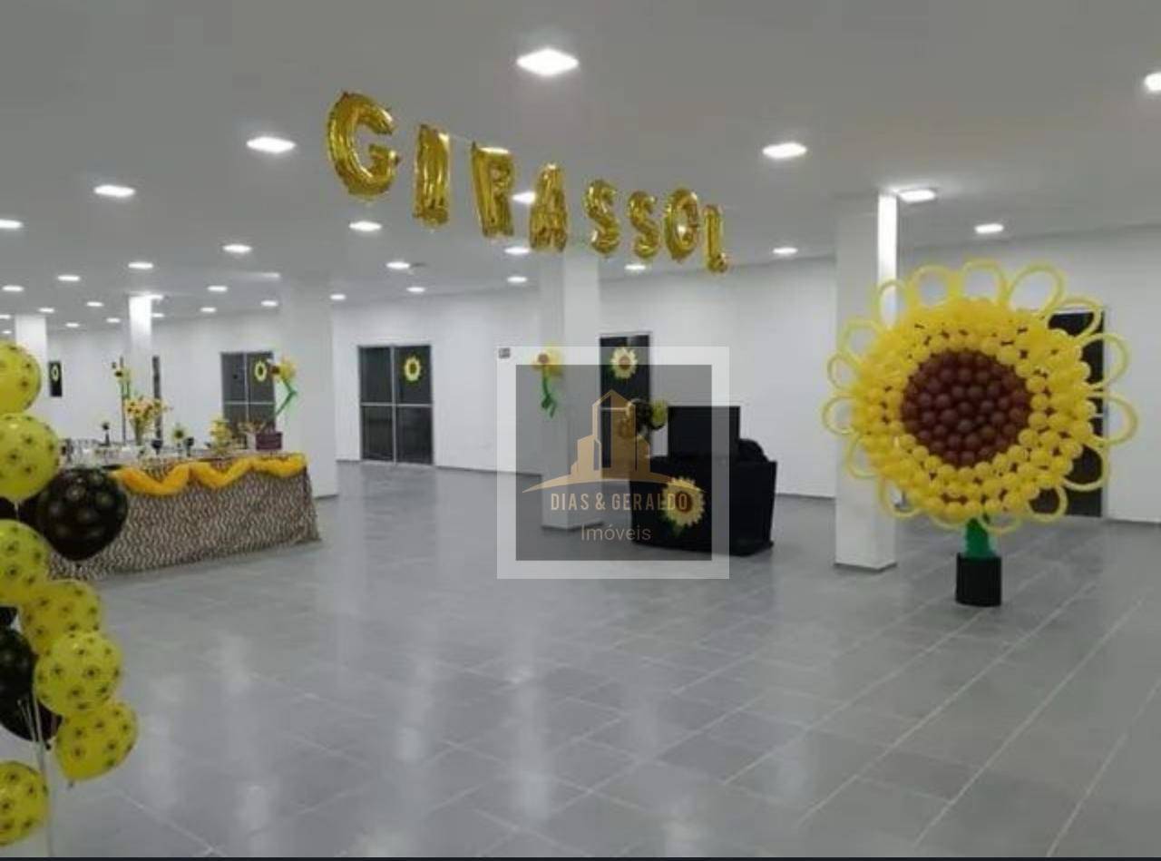 Apartamento à venda com 2 quartos, 43m² - Foto 15