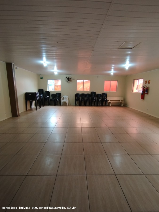 Apartamento à venda com 2 quartos, 42m² - Foto 11