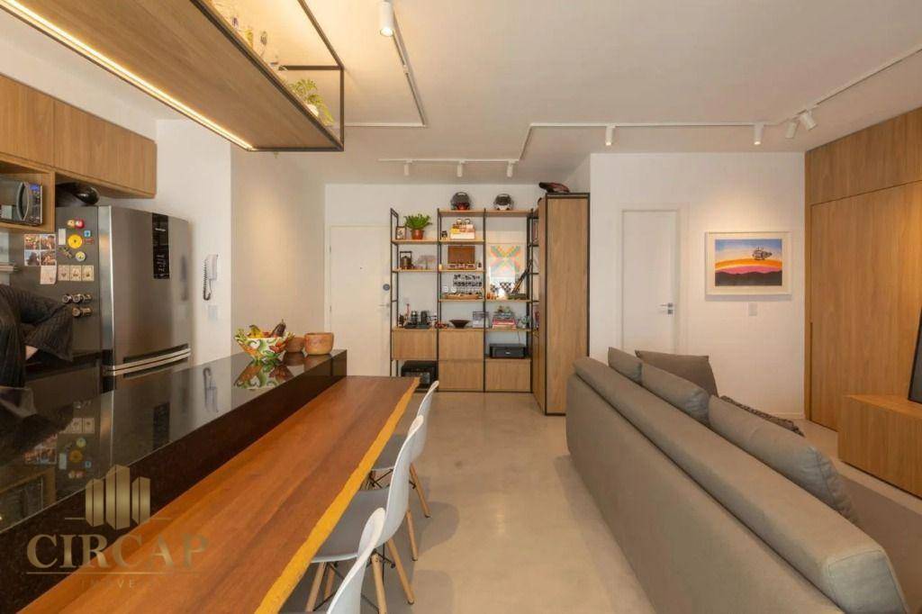 Apartamento à venda com 1 quarto, 60m² - Foto 1