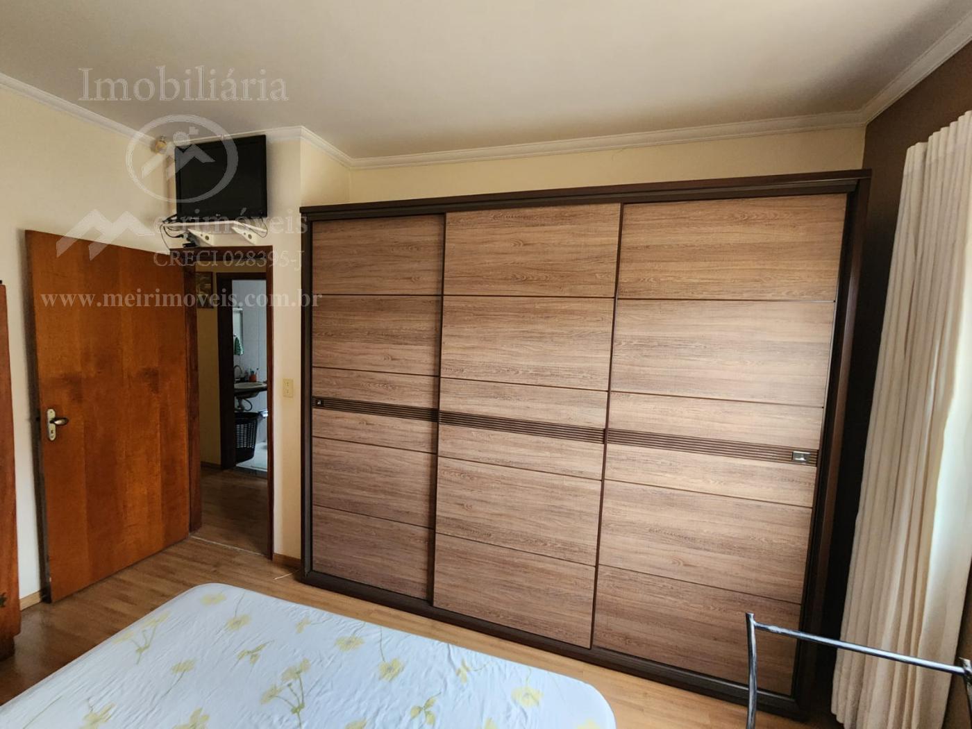 Casa à venda com 3 quartos, 300m² - Foto 6