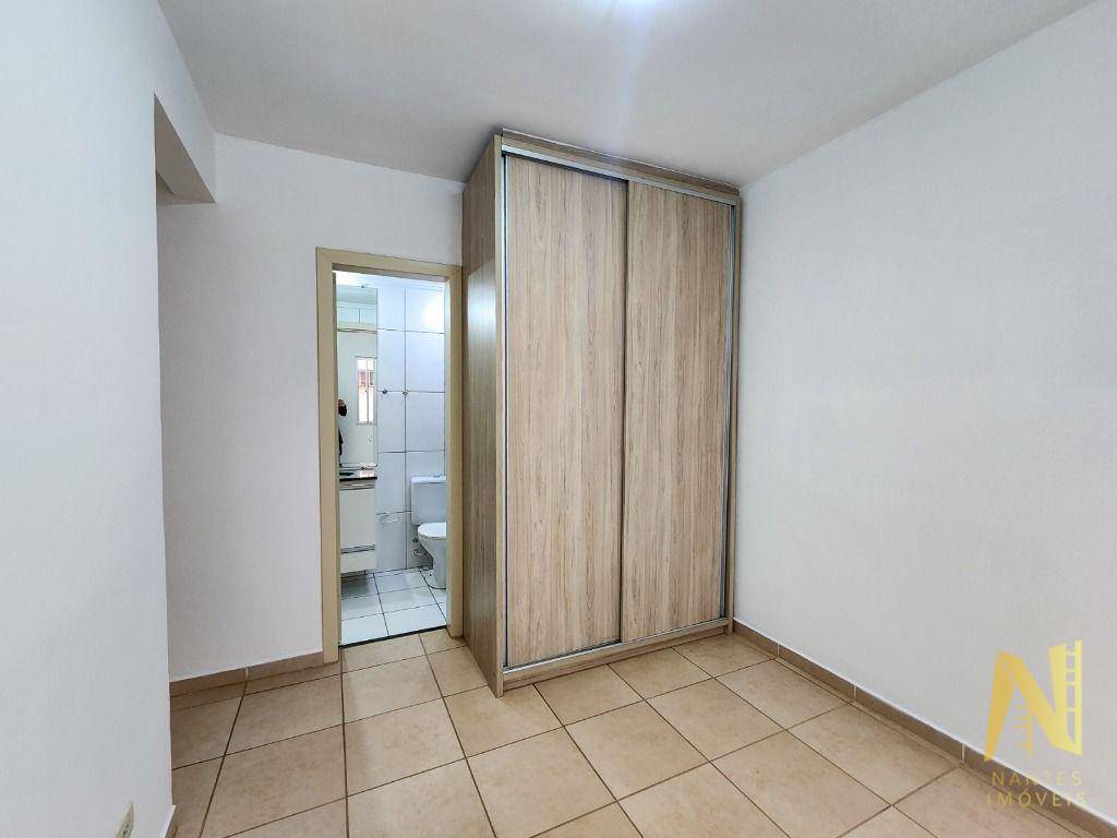 Apartamento à venda com 2 quartos, 57m² - Foto 7