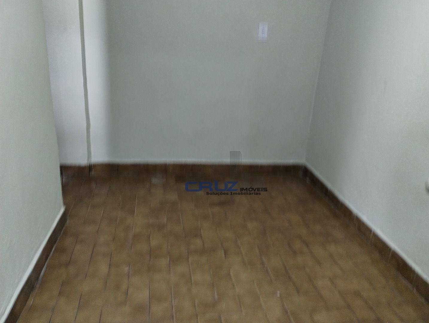 Casa para alugar com 2 quartos, 130m² - Foto 62