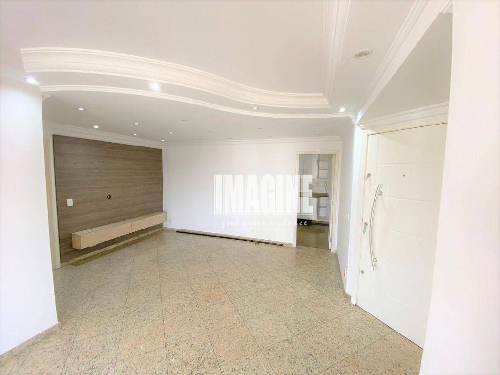 Apartamento à venda com 3 quartos, 92m² - Foto 1