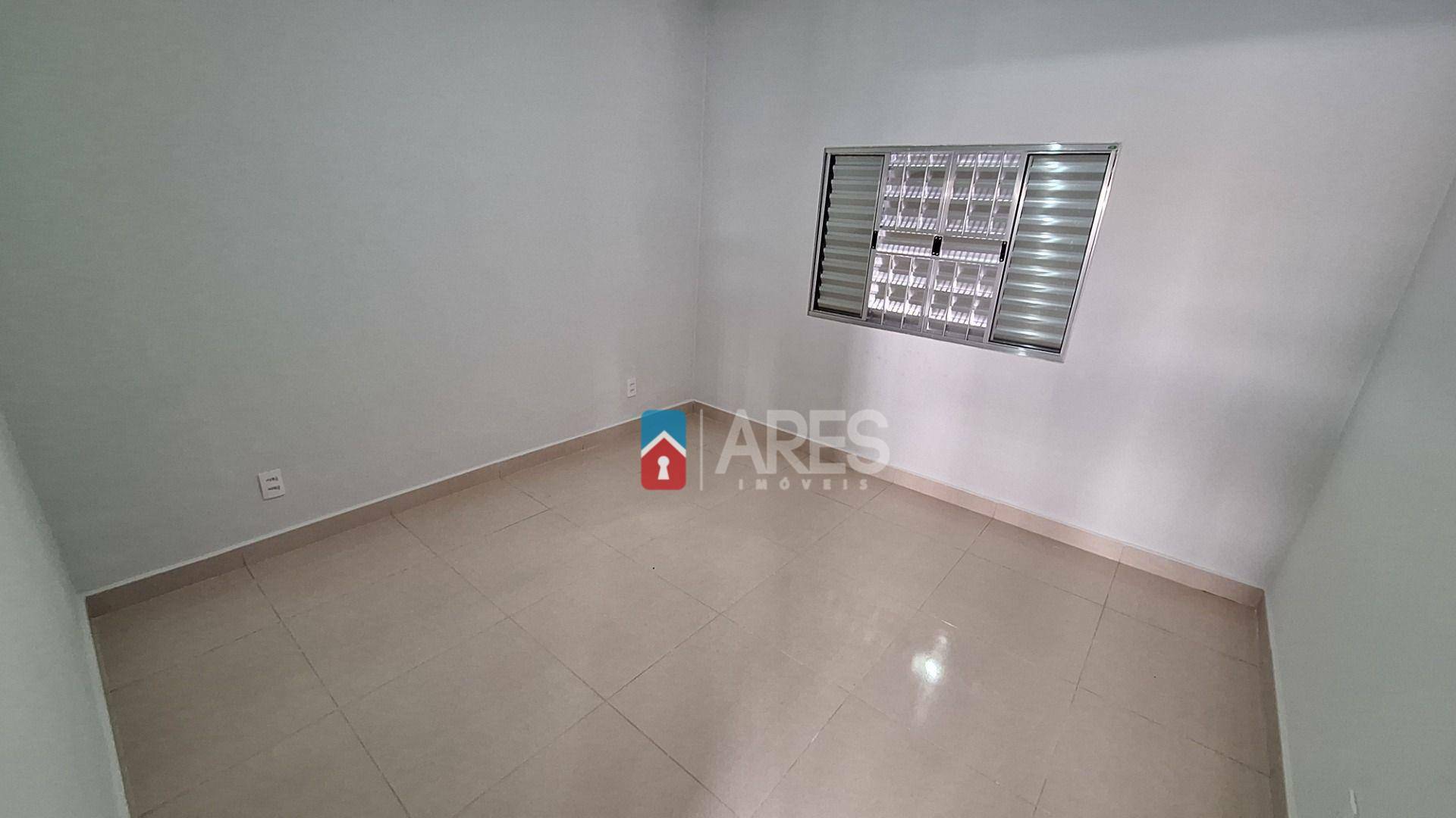 Casa para alugar com 3 quartos, 77m² - Foto 6