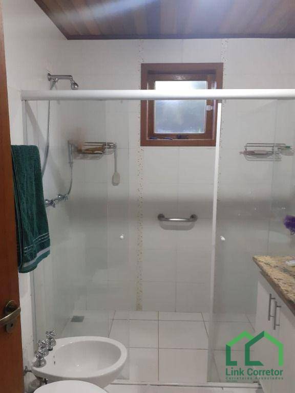 Casa de Condomínio à venda com 3 quartos, 340m² - Foto 9