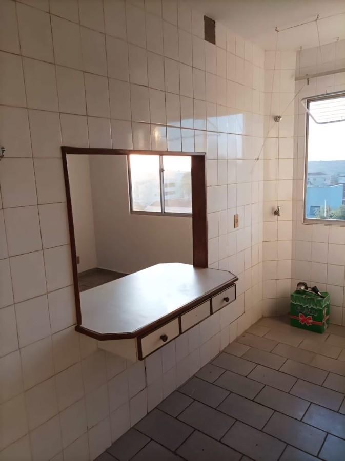 Apartamento à venda com 1 quarto, 36m² - Foto 3