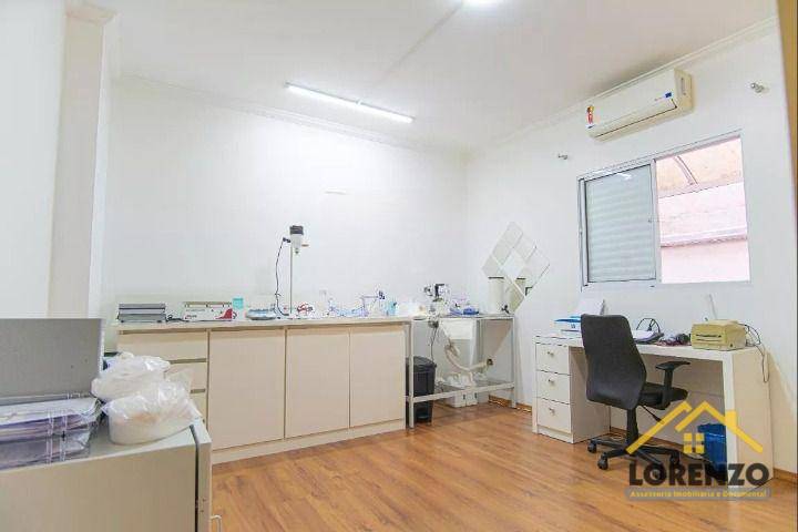 Sobrado à venda com 3 quartos, 220m² - Foto 36