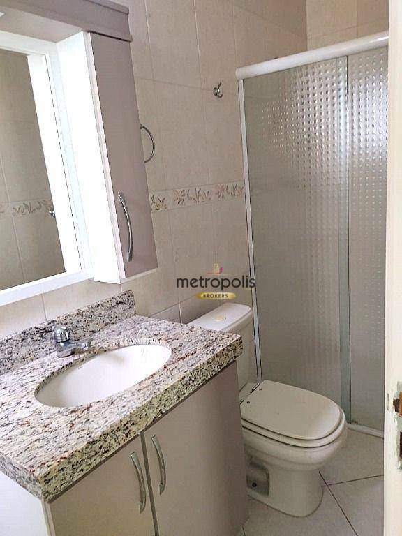 Casa à venda e aluguel com 3 quartos, 250m² - Foto 11