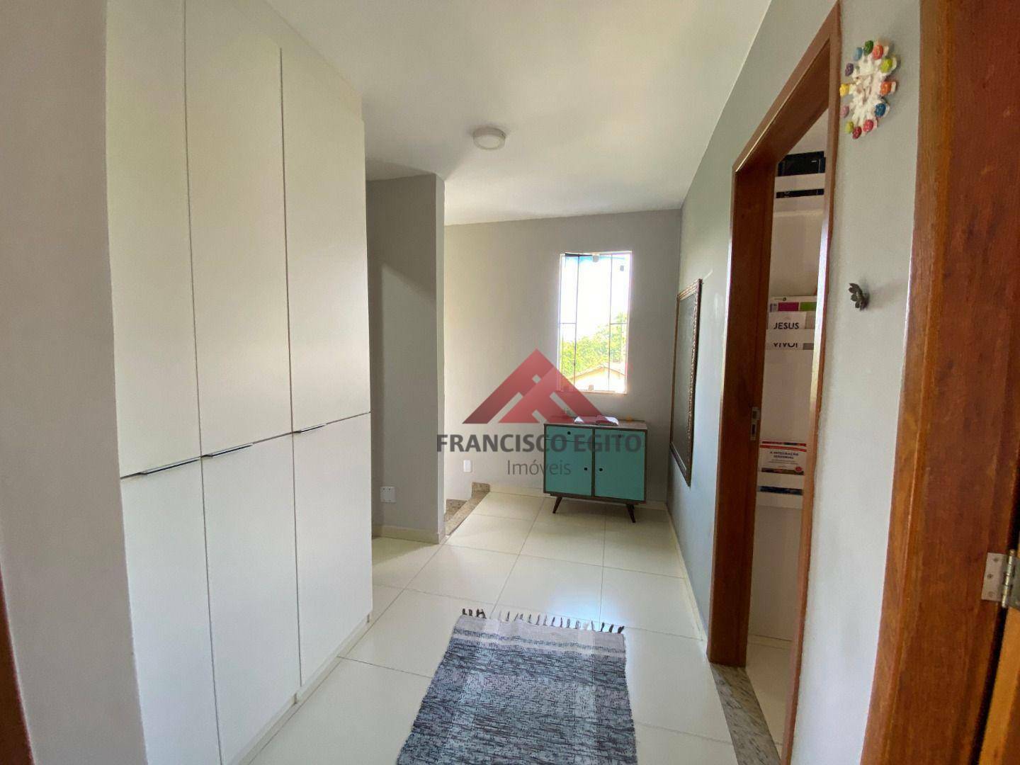 Casa à venda com 2 quartos, 190m² - Foto 12