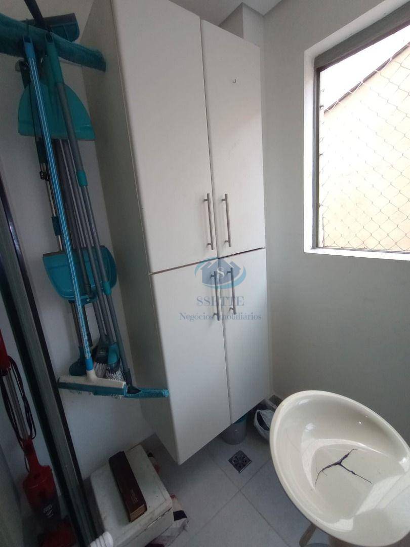 Apartamento para alugar com 3 quartos, 68m² - Foto 6