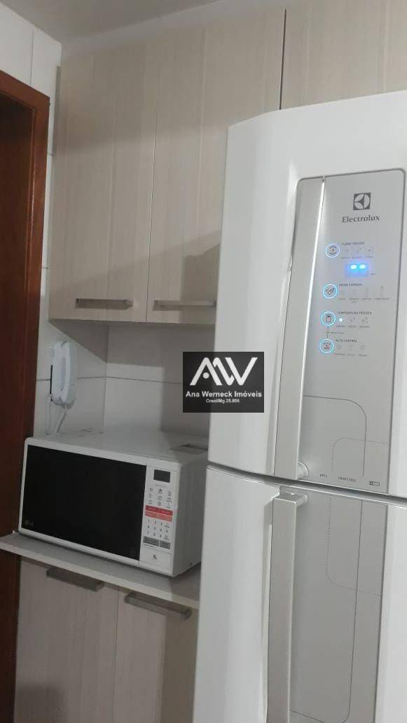 Apartamento à venda com 2 quartos, 62m² - Foto 24