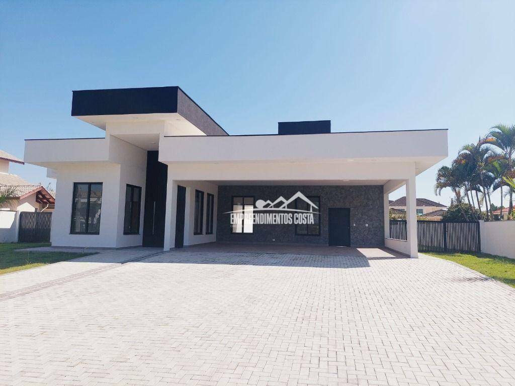 Casa de Condomínio à venda com 4 quartos, 470m² - Foto 2