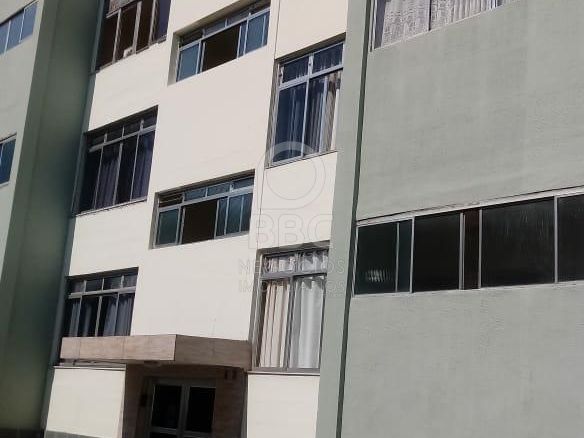 Apartamento à venda com 2 quartos, 55m² - Foto 2