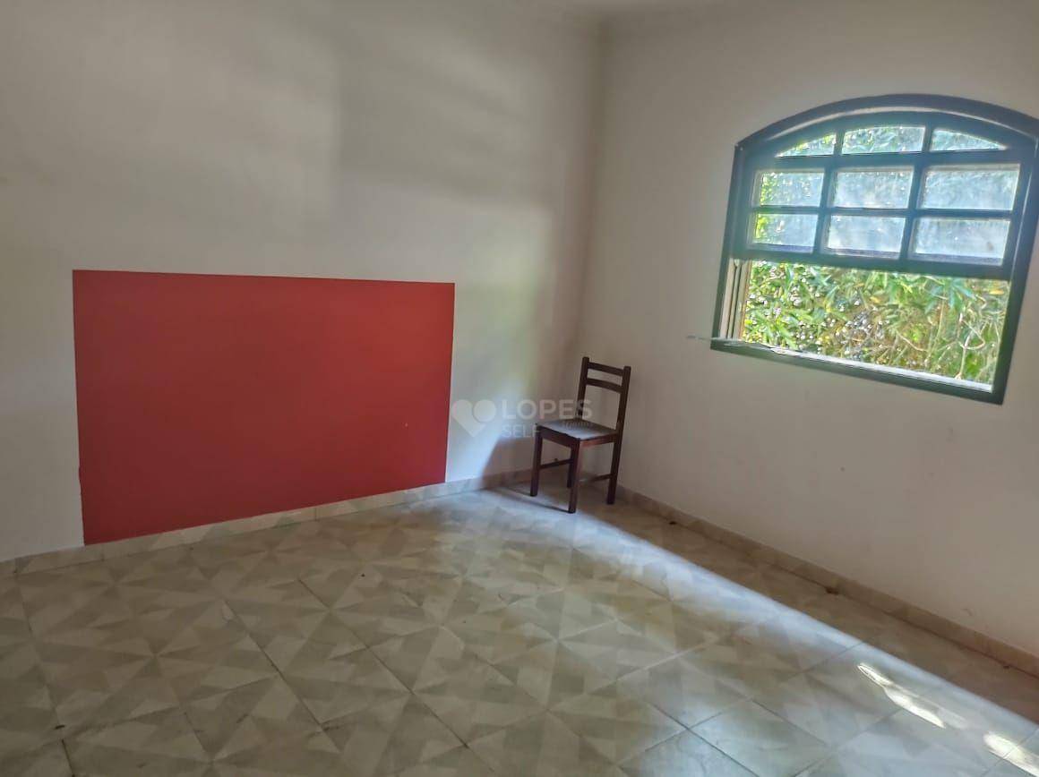 Casa à venda com 5 quartos, 190m² - Foto 6