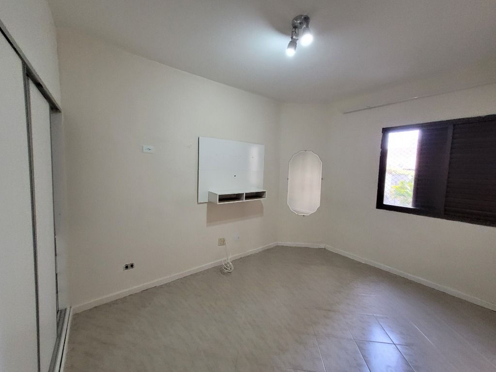 Apartamento à venda com 3 quartos, 80m² - Foto 10