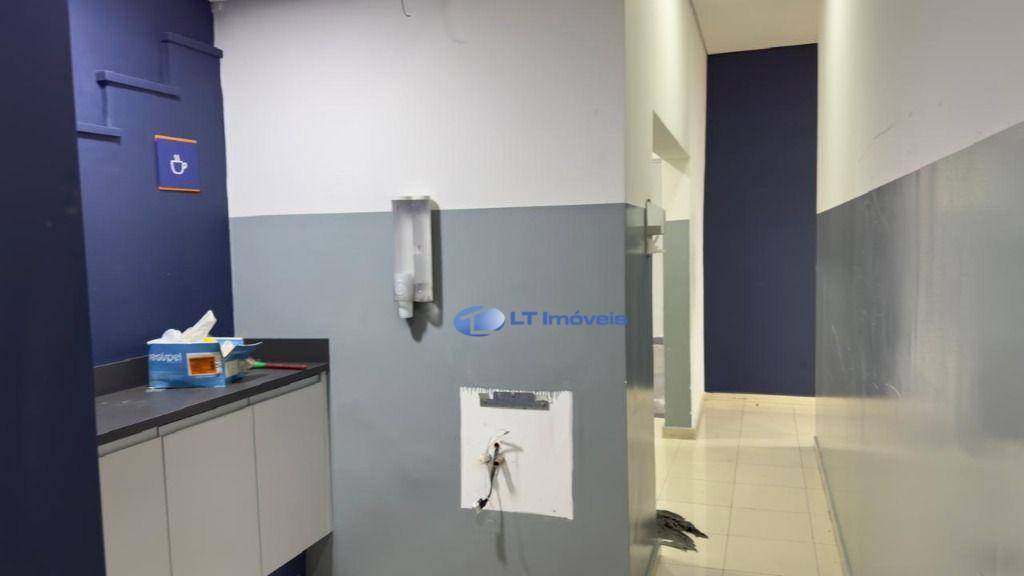 Loja-Salão para alugar, 1000m² - Foto 11