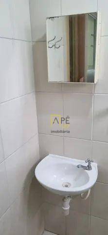 Apartamento para alugar com 2 quartos, 75m² - Foto 13