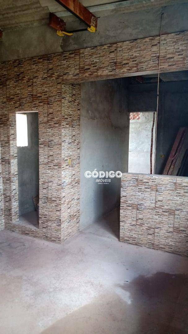 Sobrado à venda com 3 quartos, 400m² - Foto 4