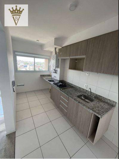 Apartamento à venda com 2 quartos, 60m² - Foto 2