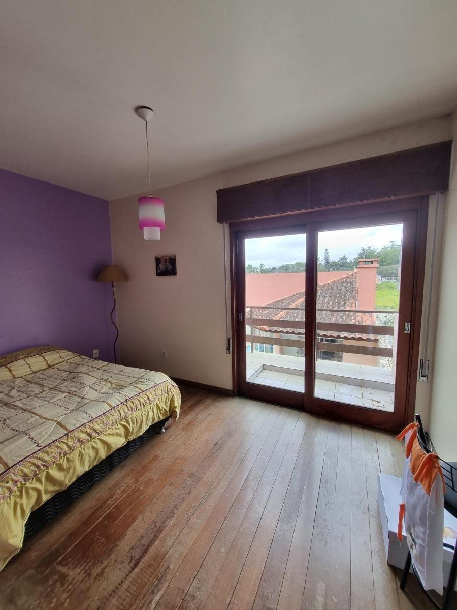 Casa à venda com 3 quartos, 250m² - Foto 9