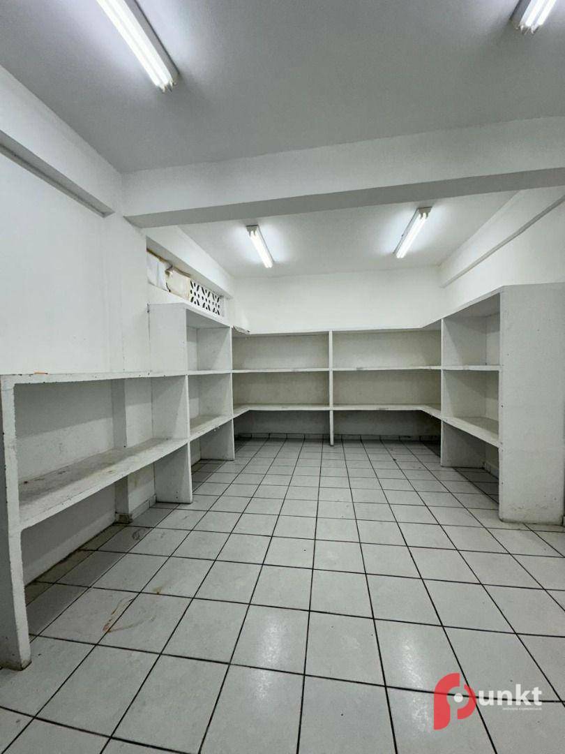 Prédio Inteiro para alugar, 1350m² - Foto 13