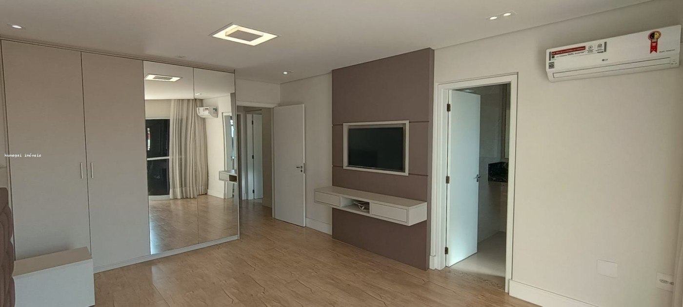 Sobrado à venda com 3 quartos, 159m² - Foto 32