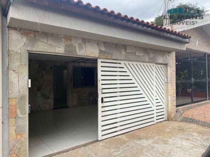 Casa à venda com 3 quartos, 155m² - Foto 2