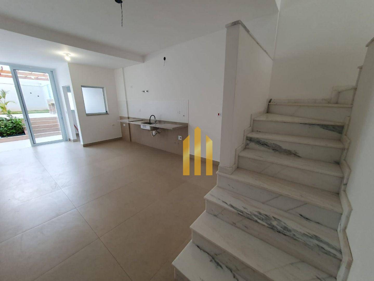 Sobrado à venda com 3 quartos, 170m² - Foto 3