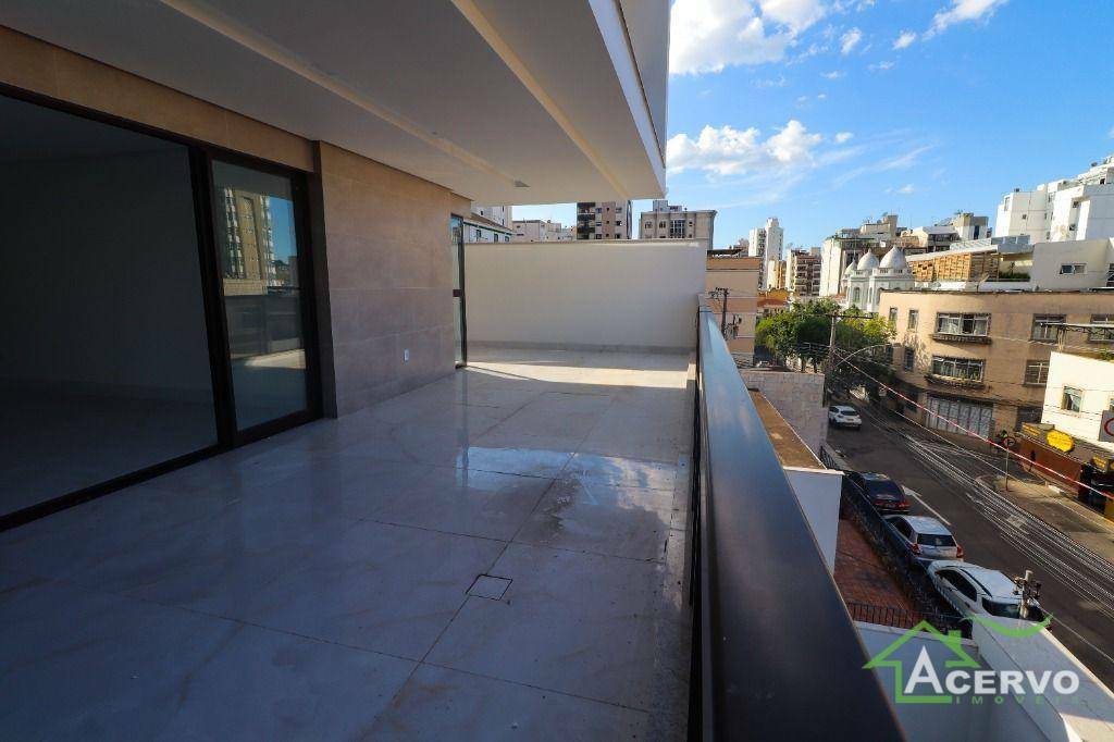 Apartamento à venda com 4 quartos, 225m² - Foto 6