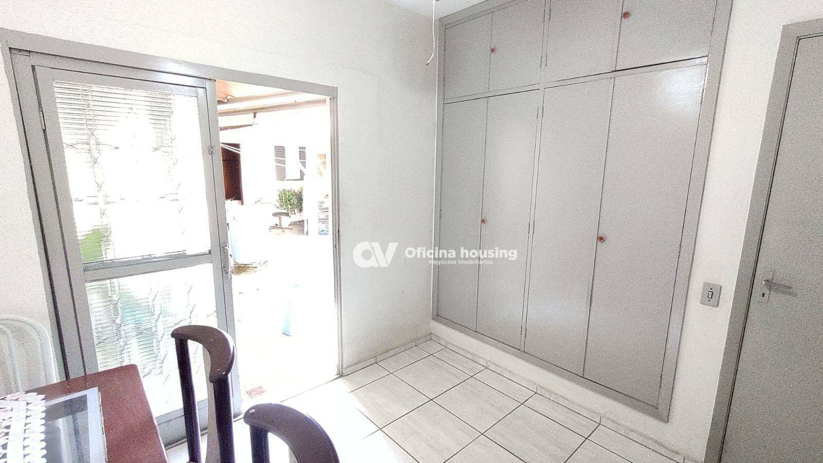 Casa à venda com 4 quartos, 120m² - Foto 10