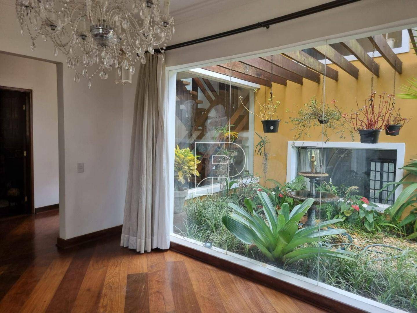 Casa à venda e aluguel com 4 quartos, 570m² - Foto 10