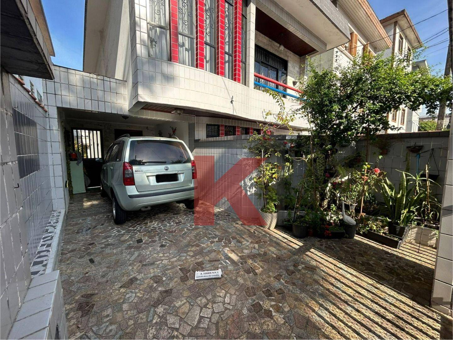 Casa, 3 quartos, 183 m² - Foto 1