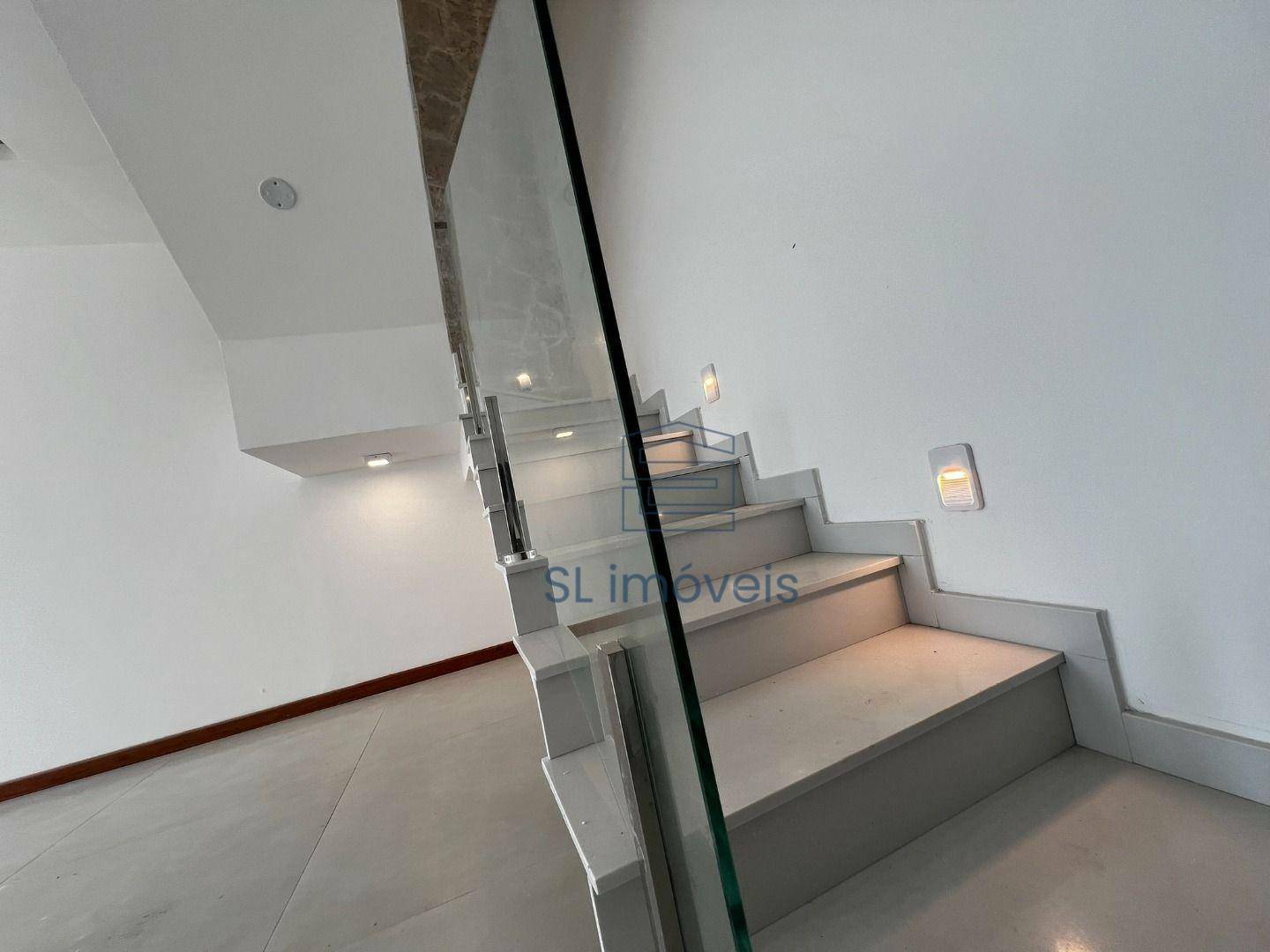 Casa à venda com 3 quartos, 130m² - Foto 9