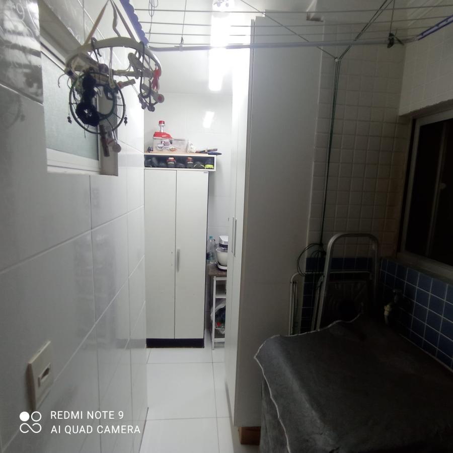 Apartamento à venda com 3 quartos, 120m² - Foto 9