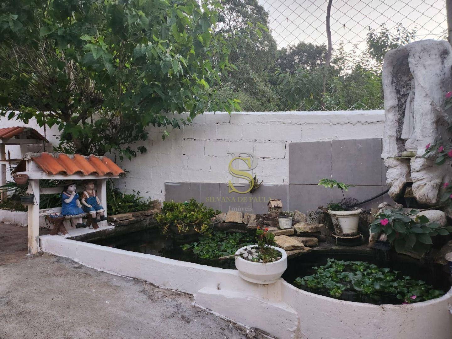 Chácara à venda com 4 quartos, 240m² - Foto 30