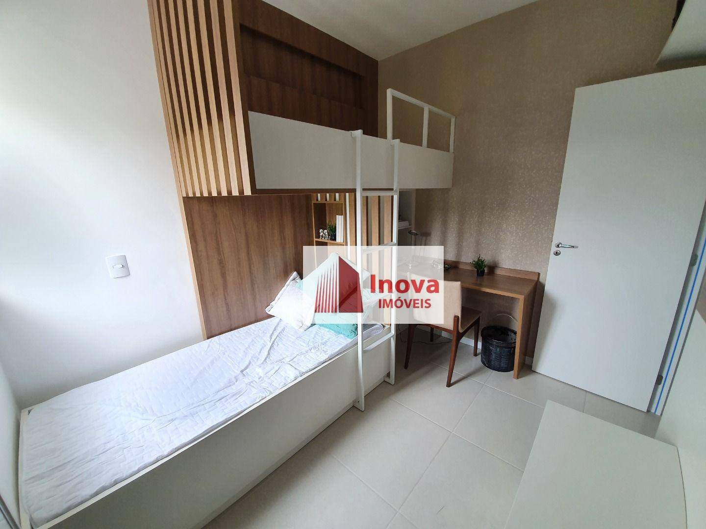 Apartamento à venda com 2 quartos, 70m² - Foto 18