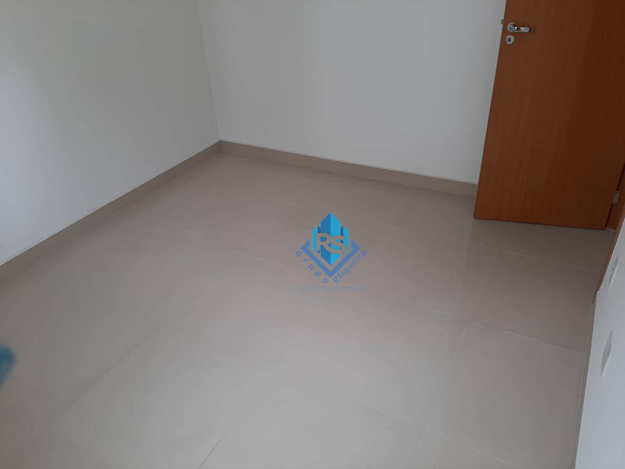 Apartamento à venda com 2 quartos, 52m² - Foto 13