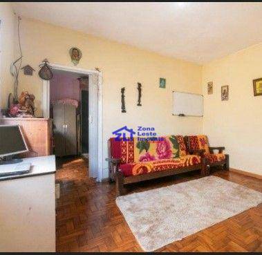 Casa à venda com 4 quartos, 138m² - Foto 2